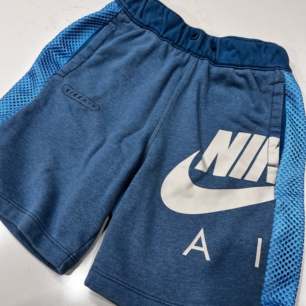 Nike kid shorts